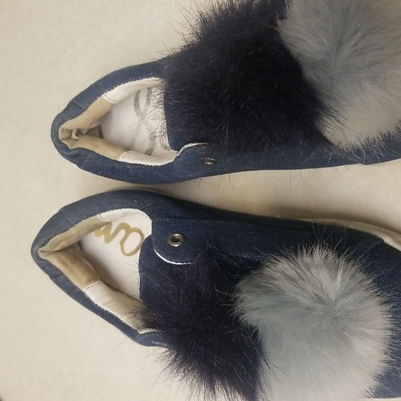 Sam Edelman Leya Denim Pompom Sneaker 7 Medium - Picture 2 of 7